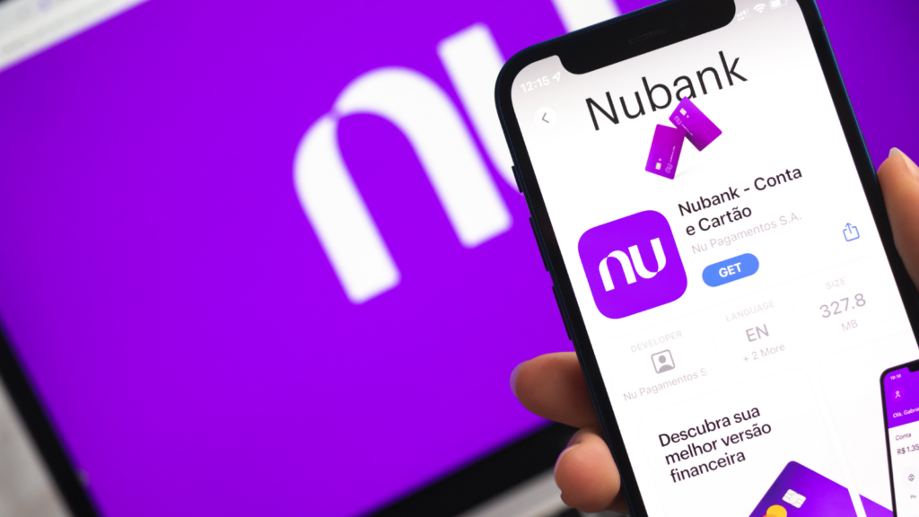 Imagem do aplicativo da Nubank. A empresa é um case de sucesso quando o assunto é marketing no sistema financeiro.